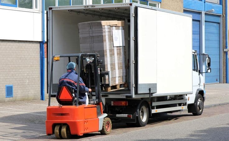 Blog image for  Things to Consider Before Getting a Chiller Van for Rent in Dubai - Dubai Chiller Transport article about refrigerated transport