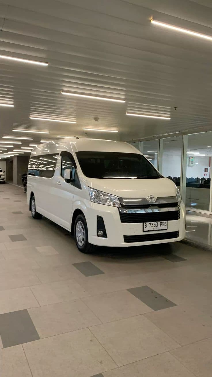 Featured image for Freezer Van Rental | Deep Freeze Transport Services - Dubai Chiller Transport blog article about Cold storage van Dubai